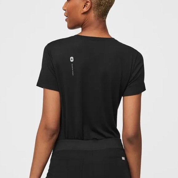Figs Women’s Supersoft Shortsleeve Underscrub // Size XS - Picture 2 of 3